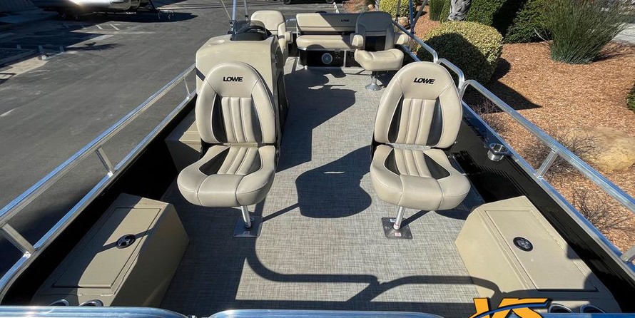 Lowe Ultra 182 Fish &amp; Cruise