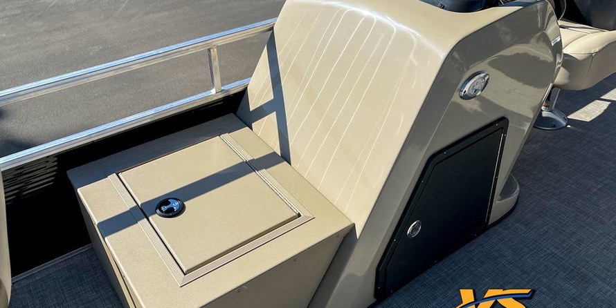 Lowe Ultra 182 Fish &amp; Cruise