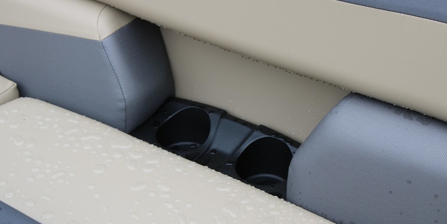 Sunchaser Boats Geneva Cruise 22 LR DH