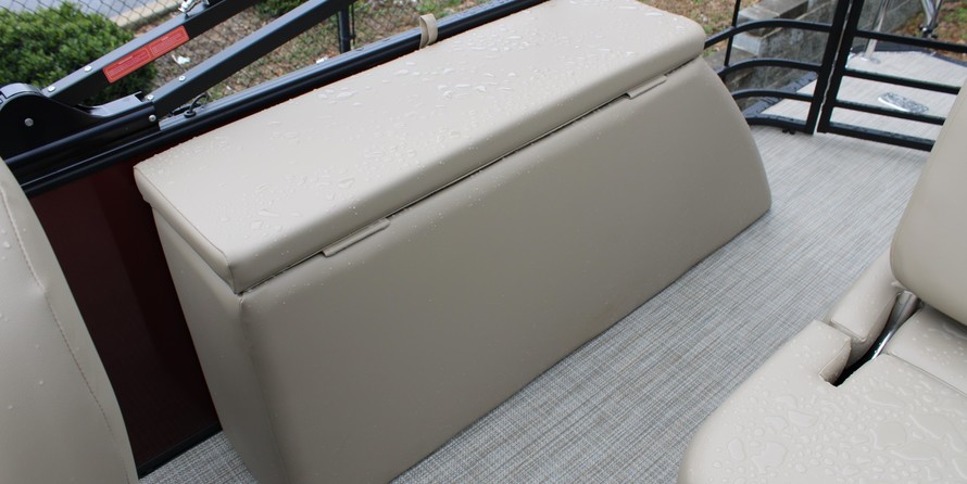 Sunchaser Boats Geneva Cruise 22 LR DH