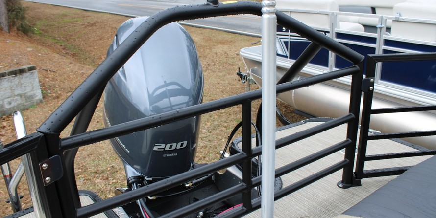 Sunchaser Boats Geneva Cruise 22 LR DH