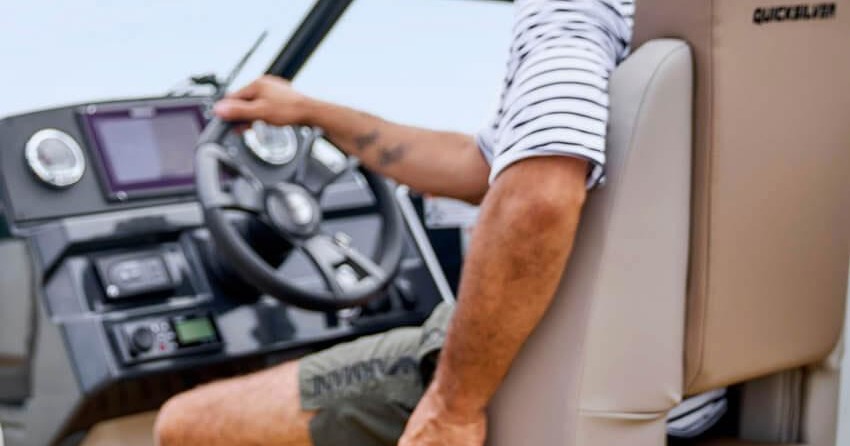 Quicksilver Activ 605 Bowrider