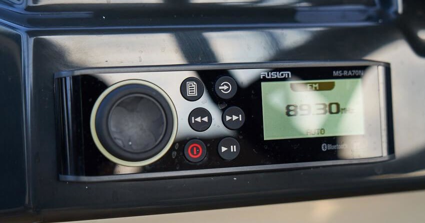 Quicksilver Activ 605 Bowrider