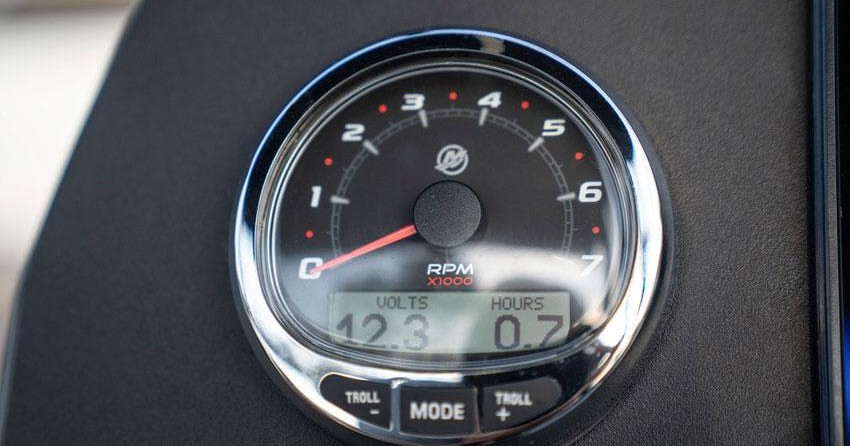 Quicksilver Activ 605 Bowrider