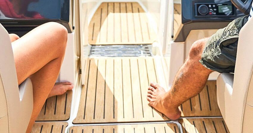 Quicksilver Activ 605 Bowrider