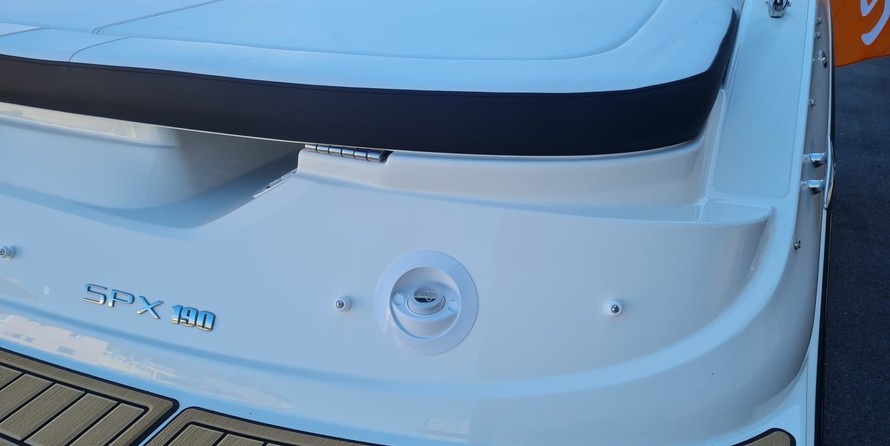 Sea Ray SPX 190