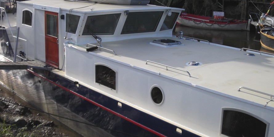 Yat marine marimaris custom made mini maxi 60