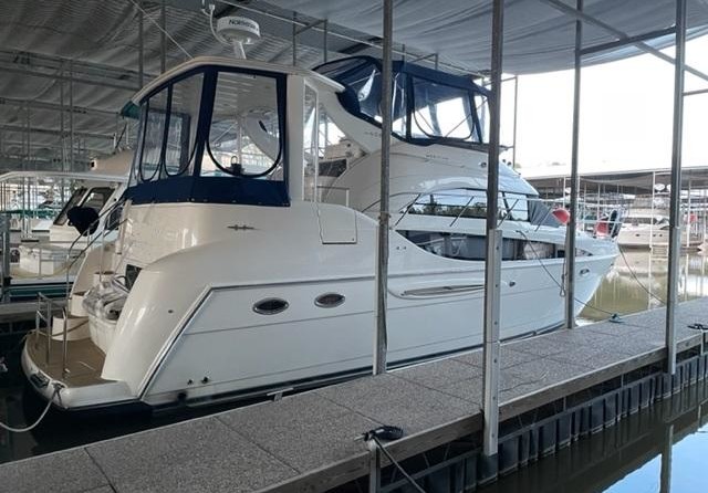 Meridian 408 Motoryacht