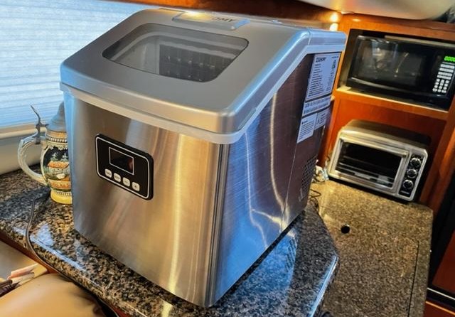 Meridian 408 Motoryacht