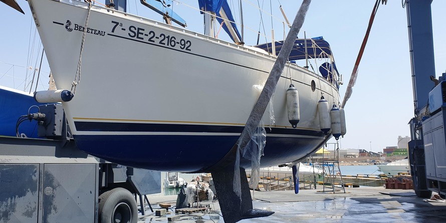 Beneteau First 285