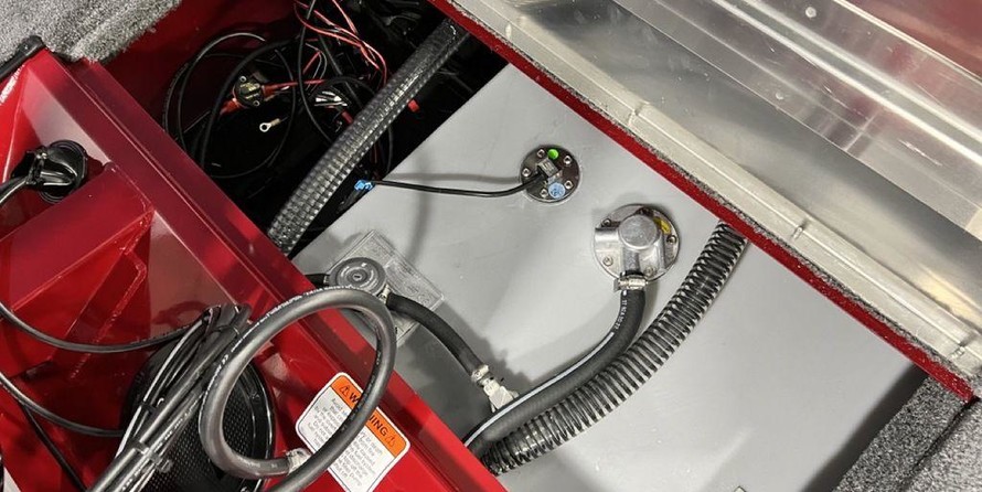 Tracker Pro Team 190 TX