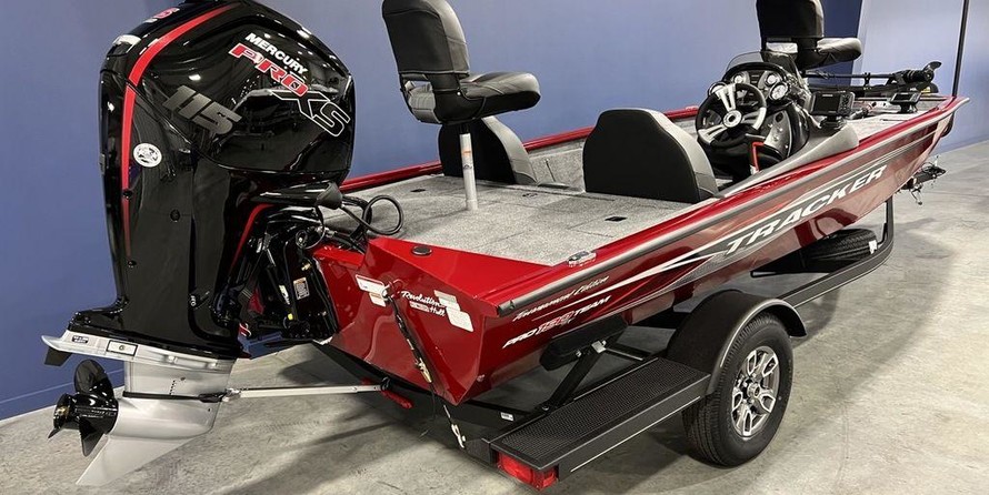 Tracker Pro Team 190 TX