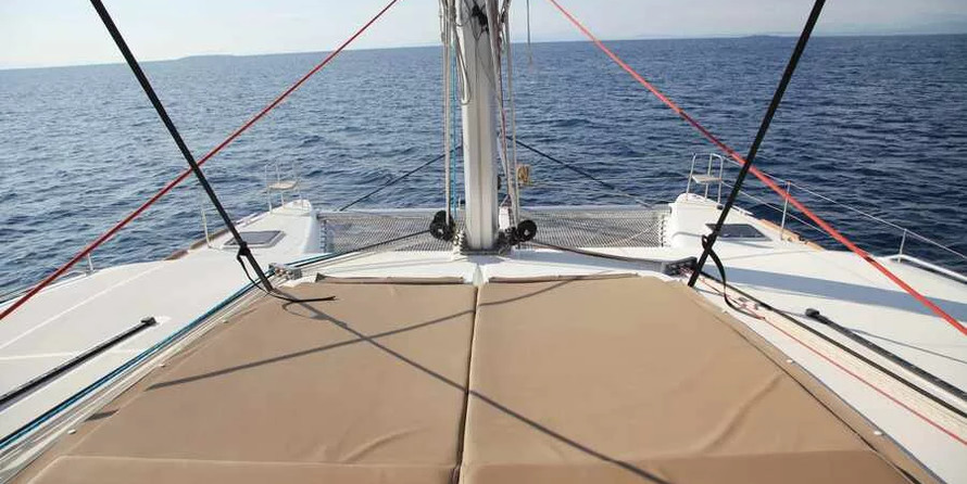 Lagoon 450 F