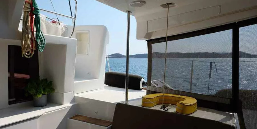Lagoon 450 F