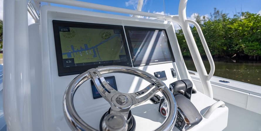 Yellowfin 32 offshore