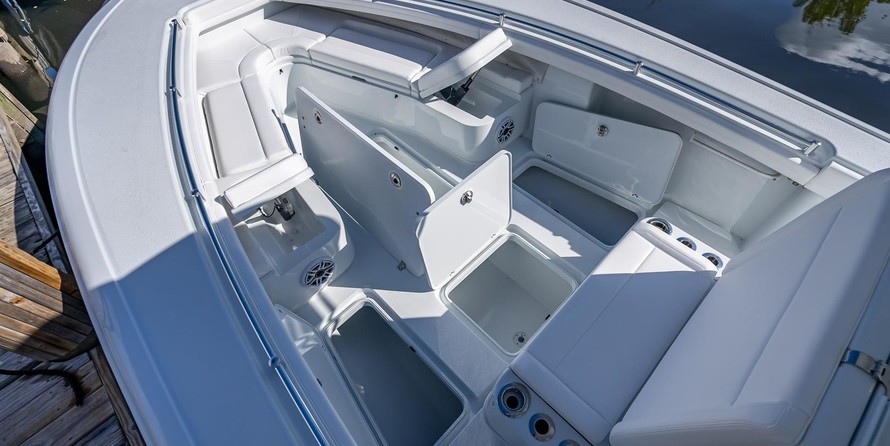 Yellowfin 32 offshore