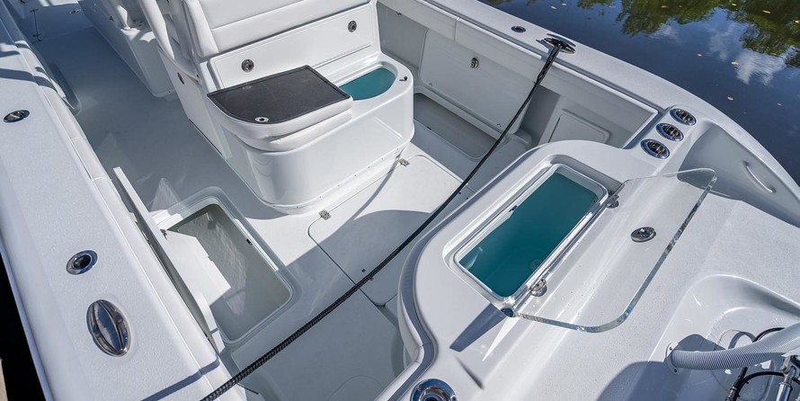 Yellowfin 32 offshore