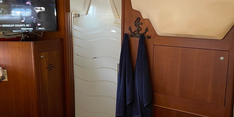 Sea Ray hunter viper 450