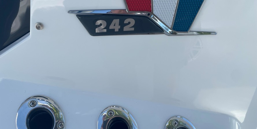 Wellcraft 242 Fisherman