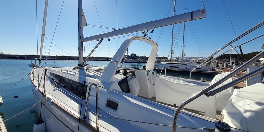 Beneteau Oceanis 35.1