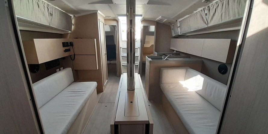Beneteau Oceanis 35.1