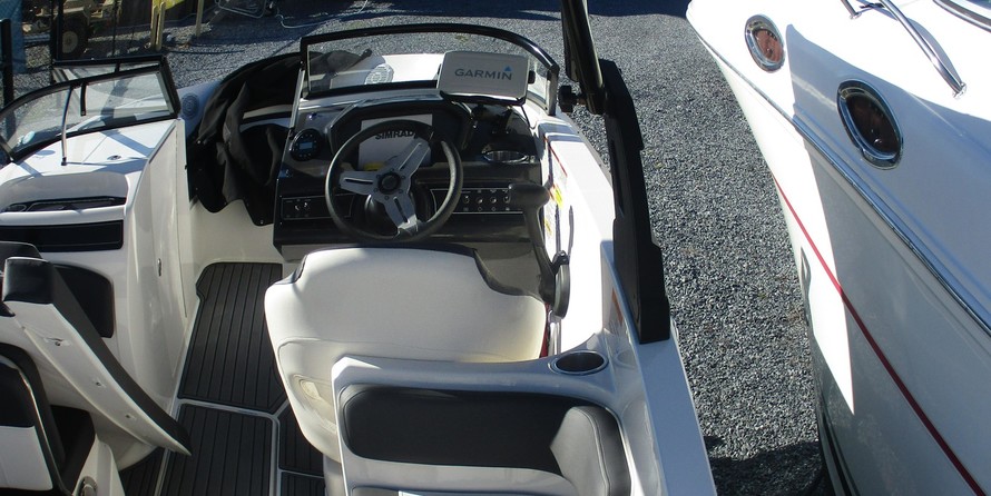 Bayliner VR6 BOWRIDER