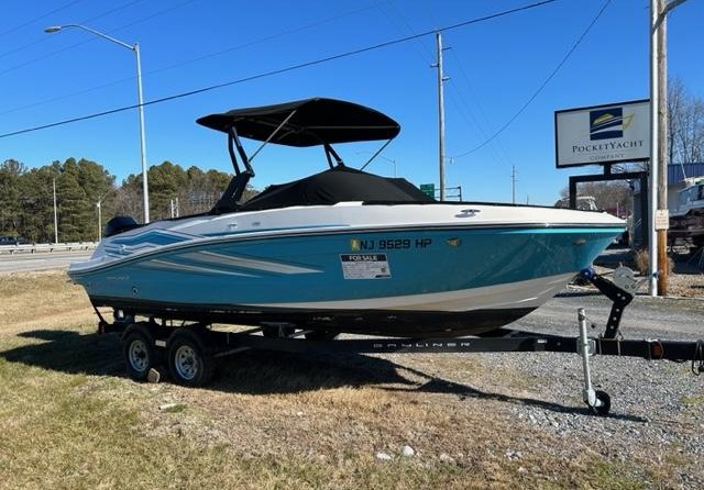 Bayliner VR6 BOWRIDER