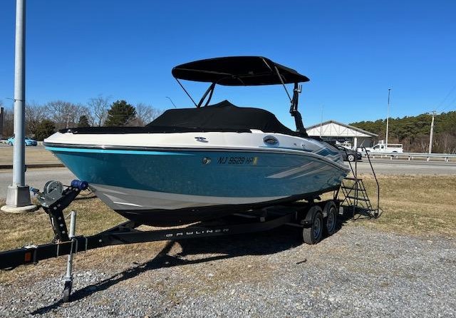 Bayliner VR6 BOWRIDER
