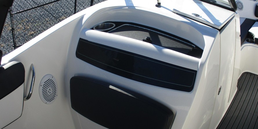 Bayliner VR6 BOWRIDER