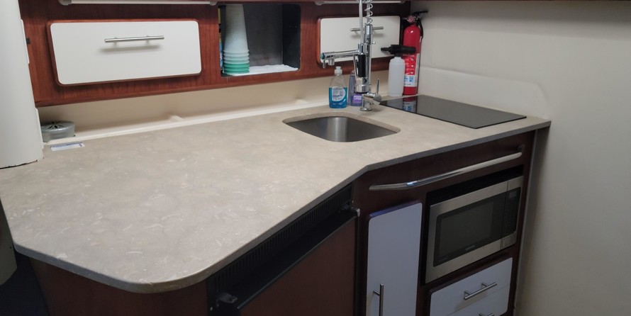 Sea Ray 350 Sundancer