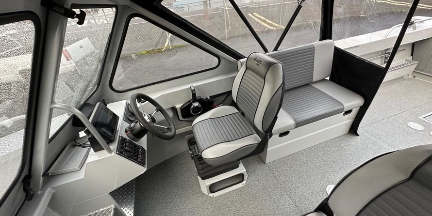 Hewescraft 210 sea runner et