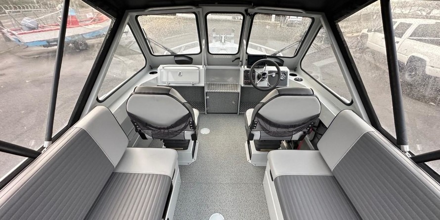 Hewescraft 210 sea runner et