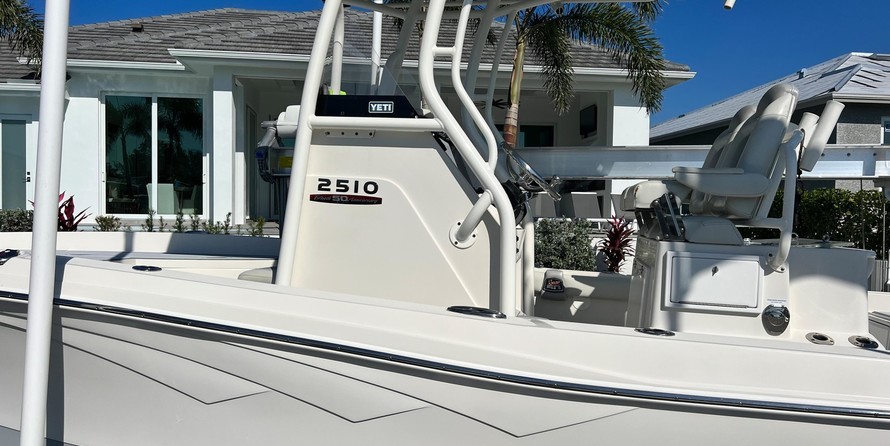 Ranger boats 2400 bay