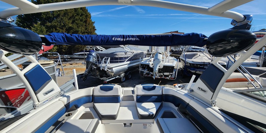 Chaparral 243 Vortex VRX