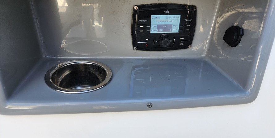 Chaparral 243 Vortex VRX