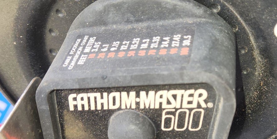 Glacier bay isle runner blue hull 2670