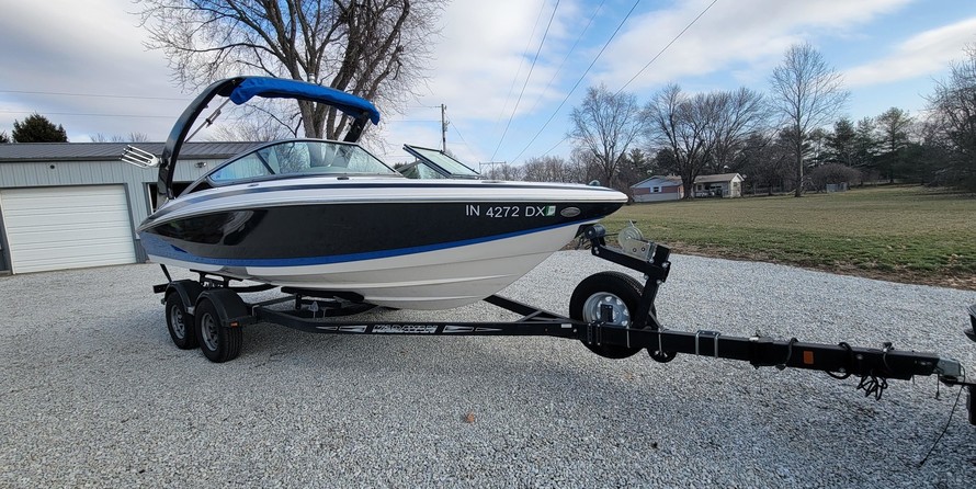 Regal 2100 RX Bowrider