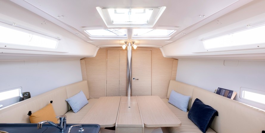 Dufour 32