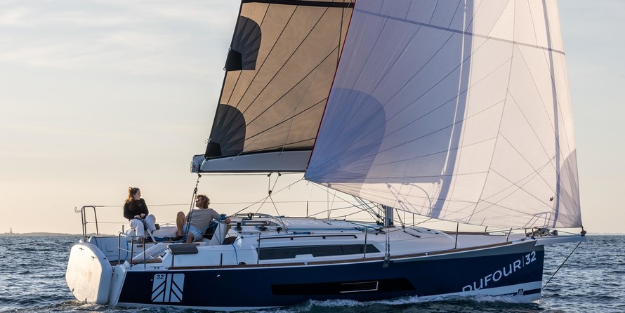 Dufour 32