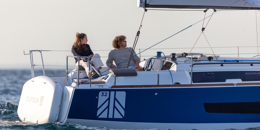 Dufour 32