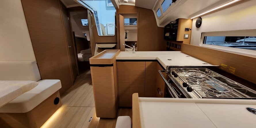 Jeanneau Sun Odyssey 410