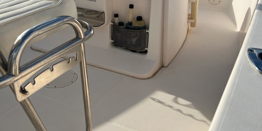 Grady-White Fisherman 180