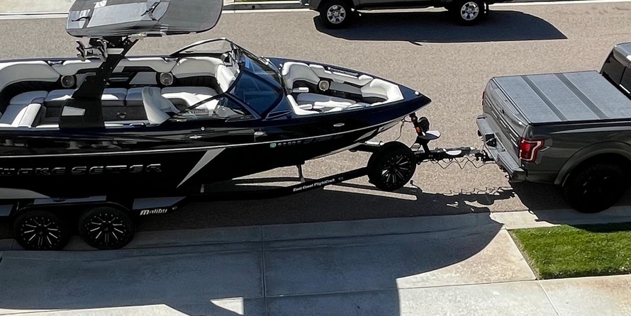 Malibu Wakesetter 25 LSV