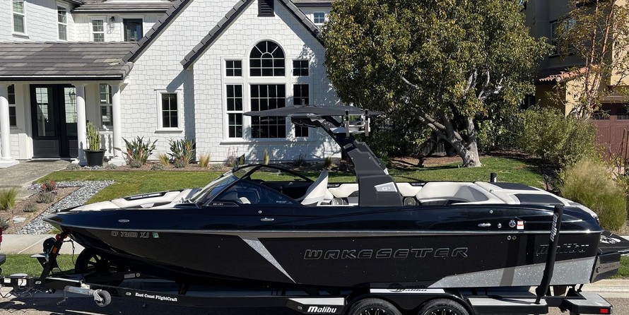 Malibu Wakesetter 25 LSV