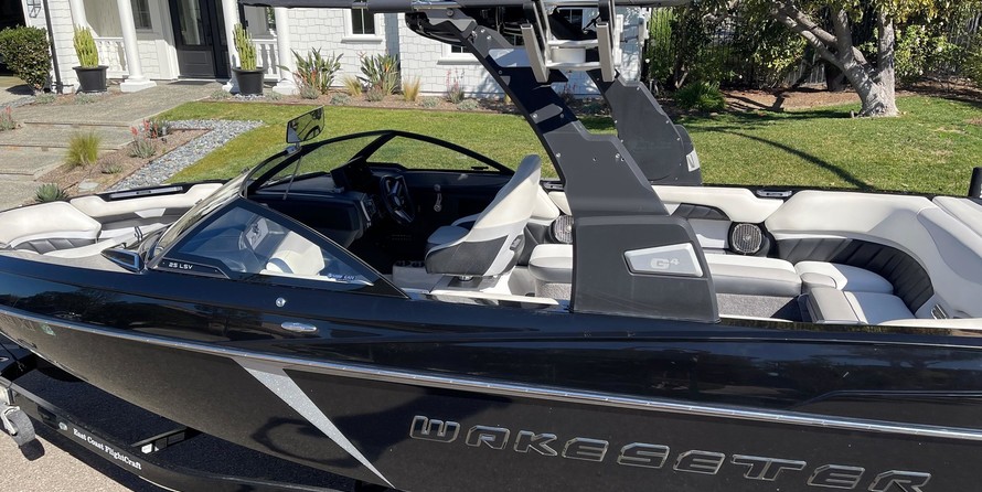 Malibu Wakesetter 25 LSV