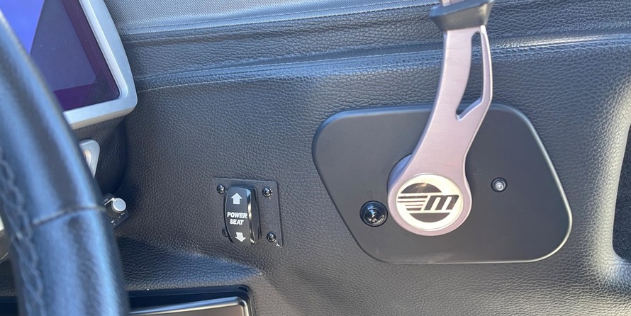 Malibu Wakesetter 25 LSV