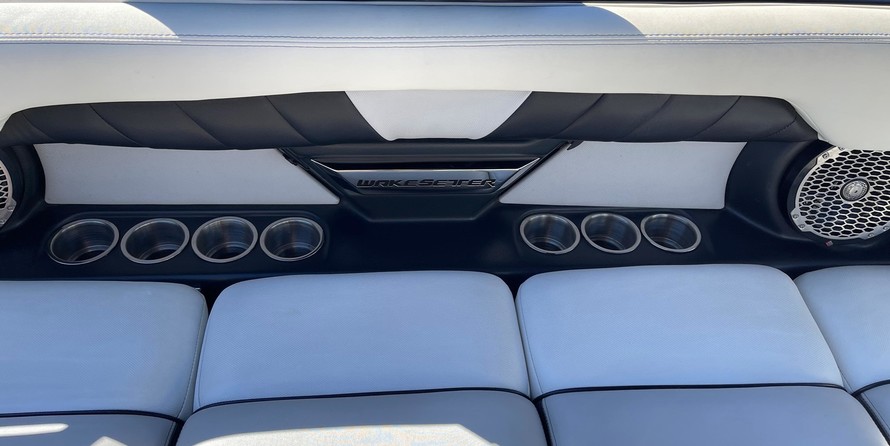 Malibu Wakesetter 25 LSV