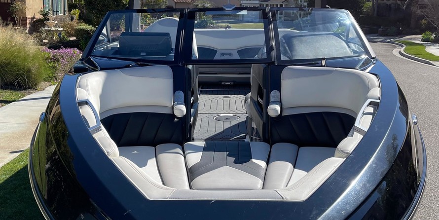 Malibu Wakesetter 25 LSV