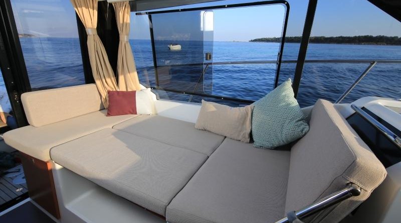 Jeanneau Merry Fisher 895