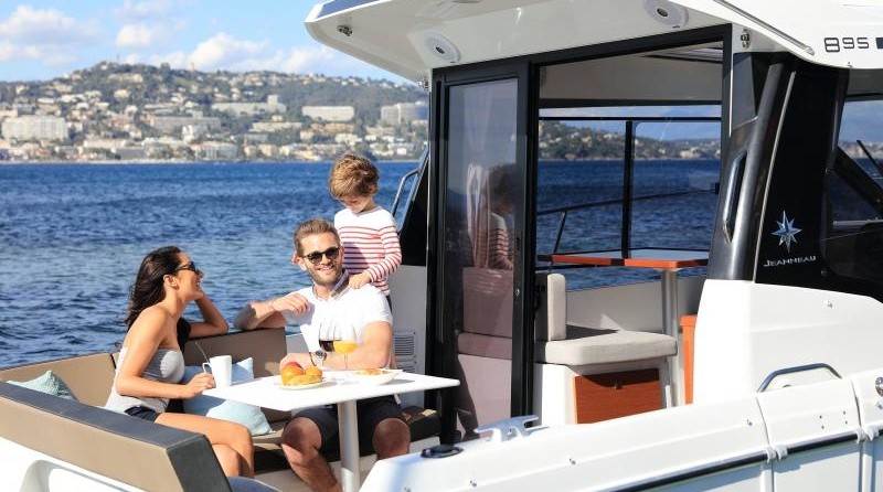 Jeanneau Merry Fisher 895